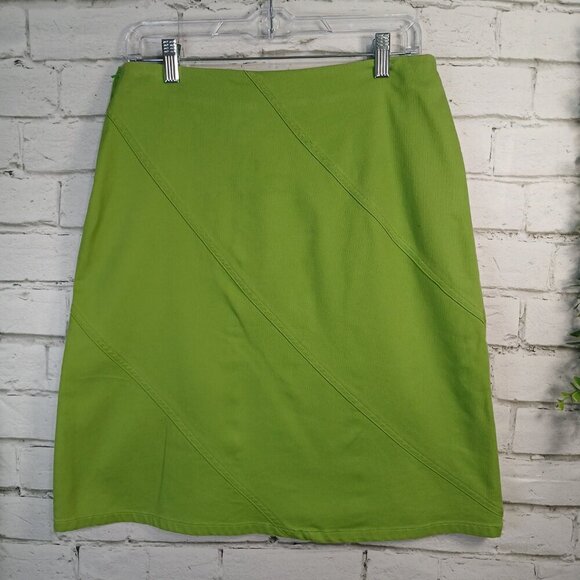 SUSAN BRISTOL GREEN CORDUROY SKIRT, DIAGONAL STITCHING, SIZE 6, WOMENS - Picture 2 of 6